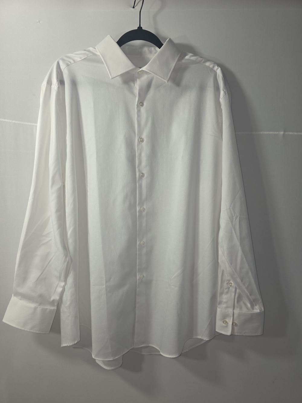 Van Heusen White Long-Sleeve Dress Shirt